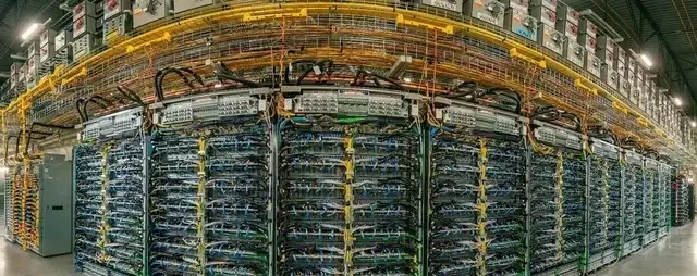 Demystifying the Biggest AI Winners of 2025: A Year-End Review by Hassabis and Jeff Dean — figure 8